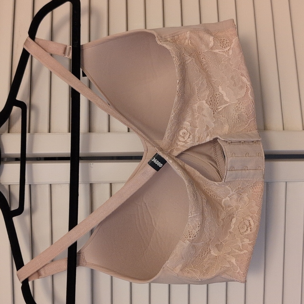 NWT Torrid Seamless 36DDD - Picture 3 of 7